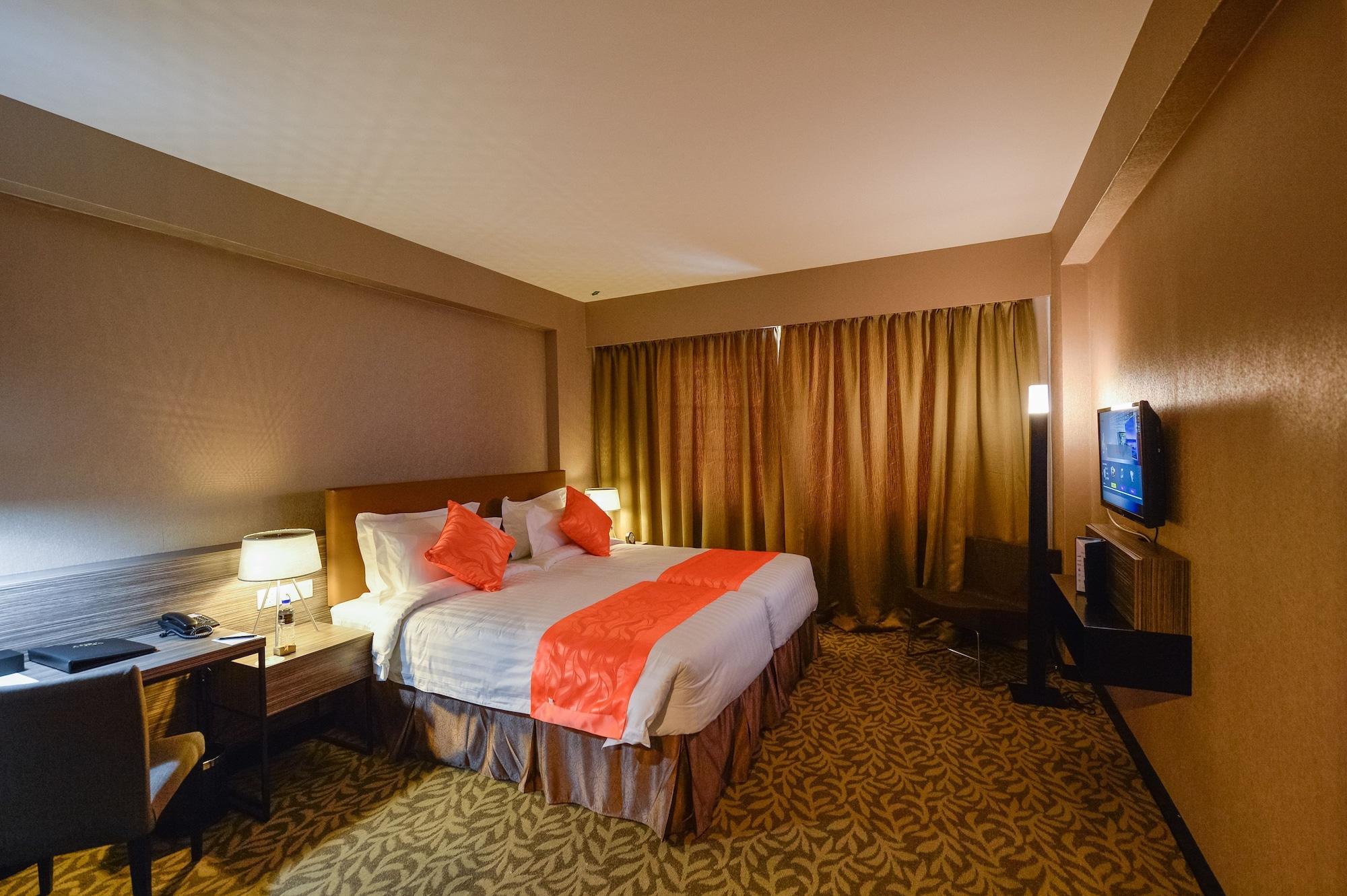 Grand Alora Hotel Алор-Сетар Экстерьер фото
